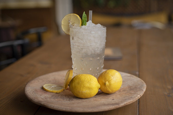 Refreshing Sodium-Loading Lemonade